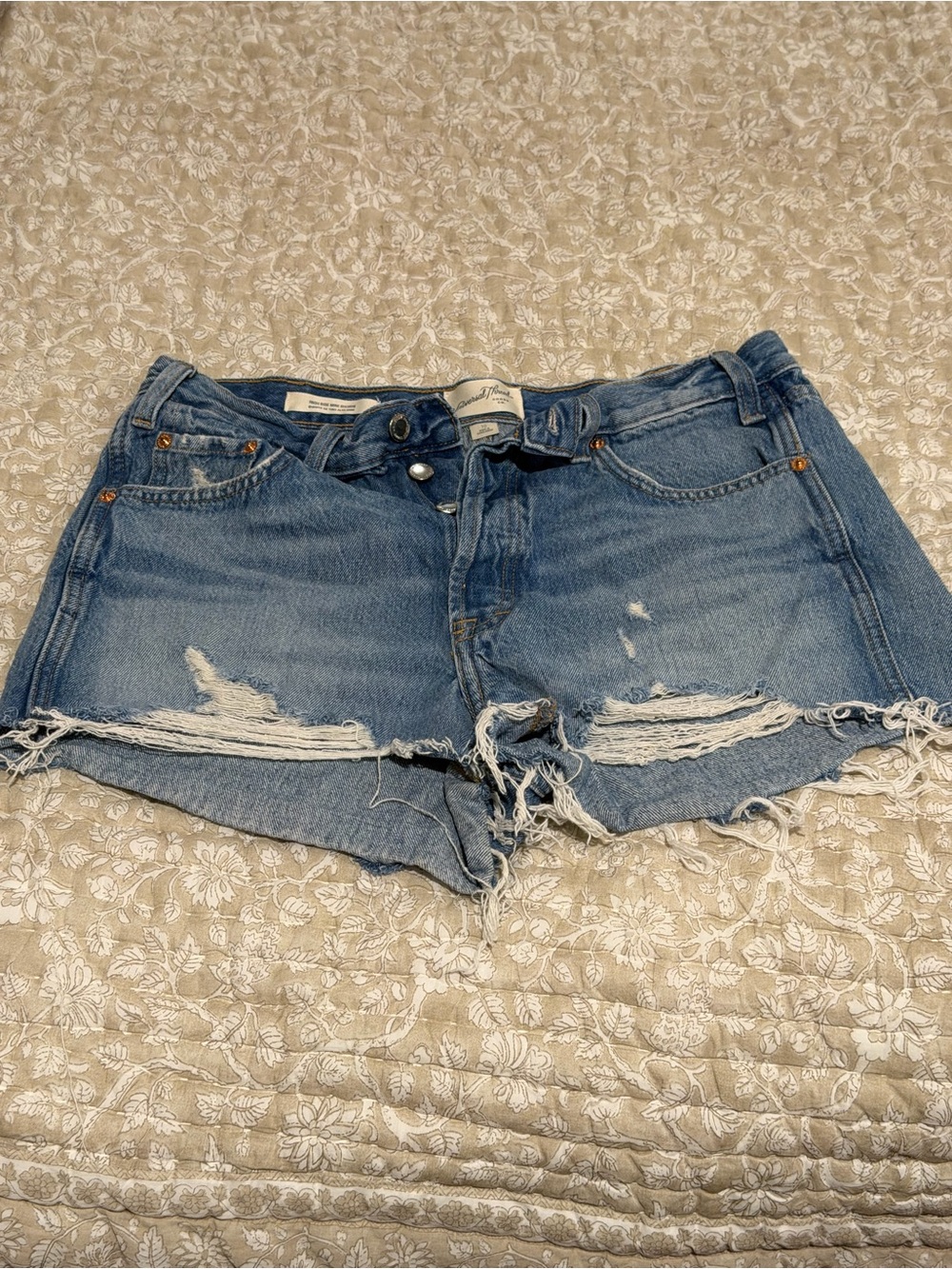 Universal Thread Distressed Denim Cutoff Shorts - Blue